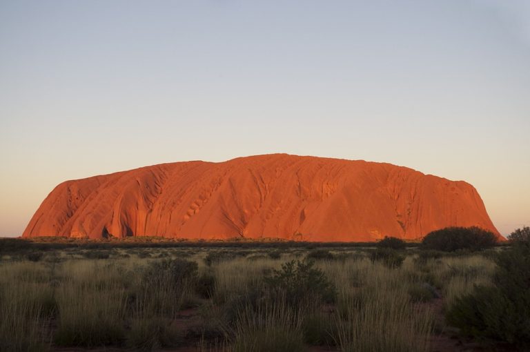 Uluru – stena koja menja boje