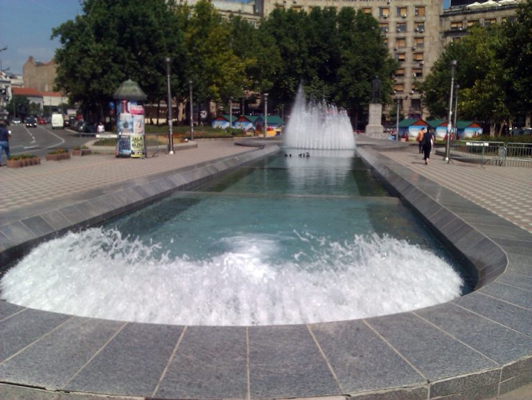 Fontana na Trgu Nikole Pašića menja izgled