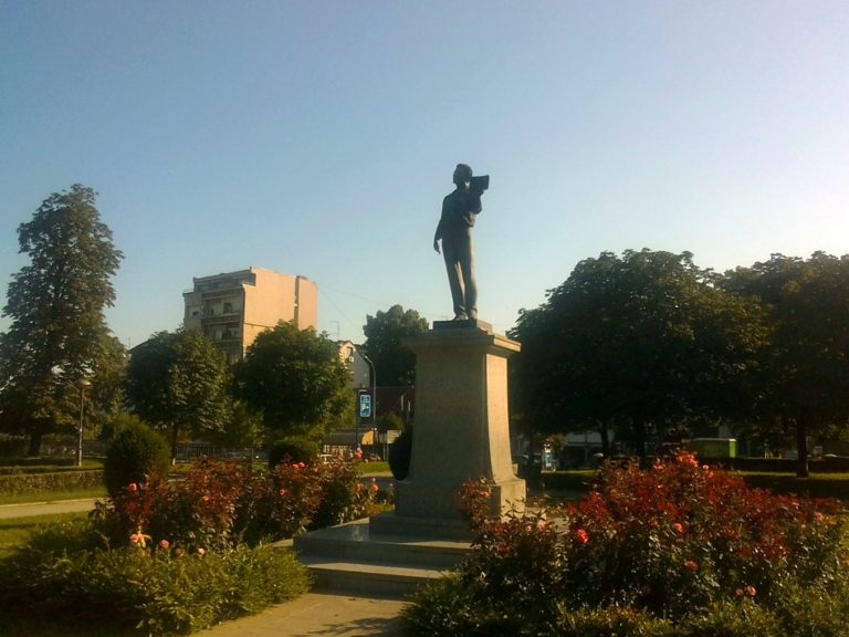 Spomenik Aleksandru Puškinu u Beogradu