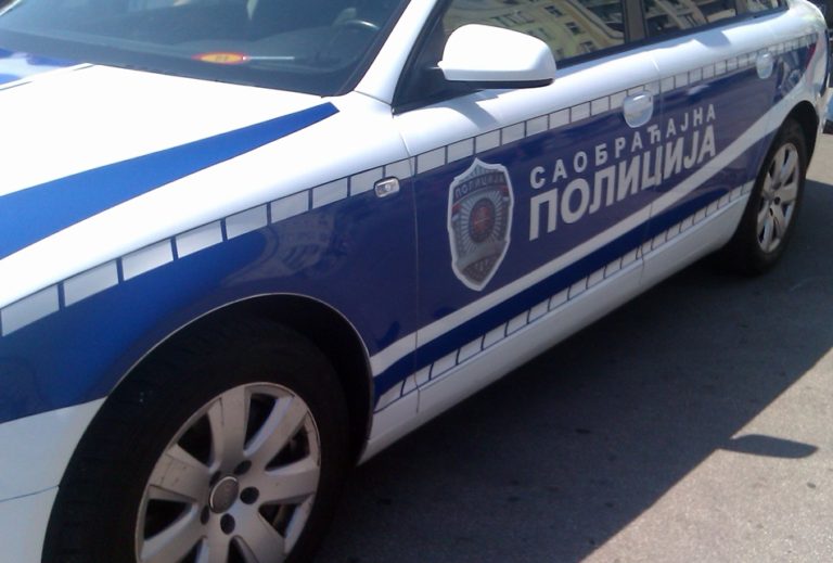 Automobil izleteo sa kolovoza u Lazarevcu