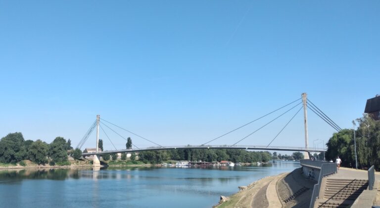 Most Svetog Irineja u Sremskoj Mitrovici
